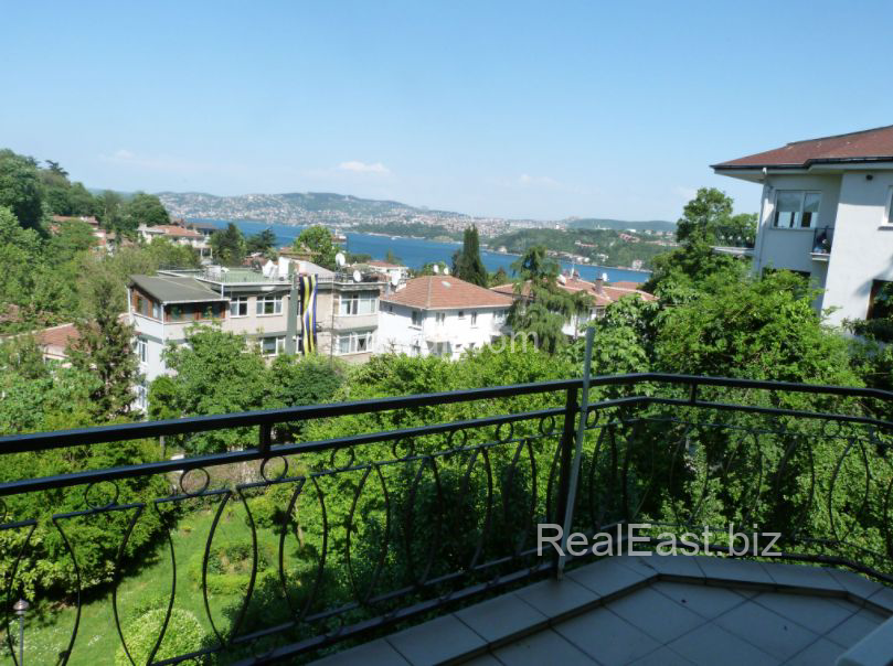 Luxurious Apartment with Stunning Bosphorus Views